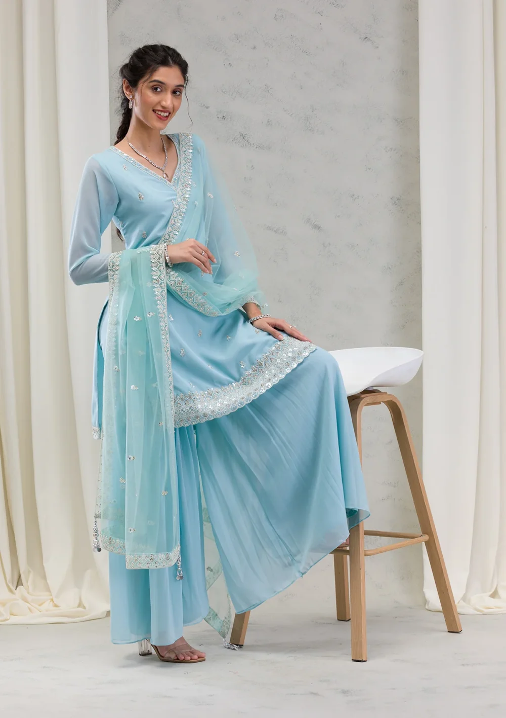 Shop Primary Image Shop Primary Image